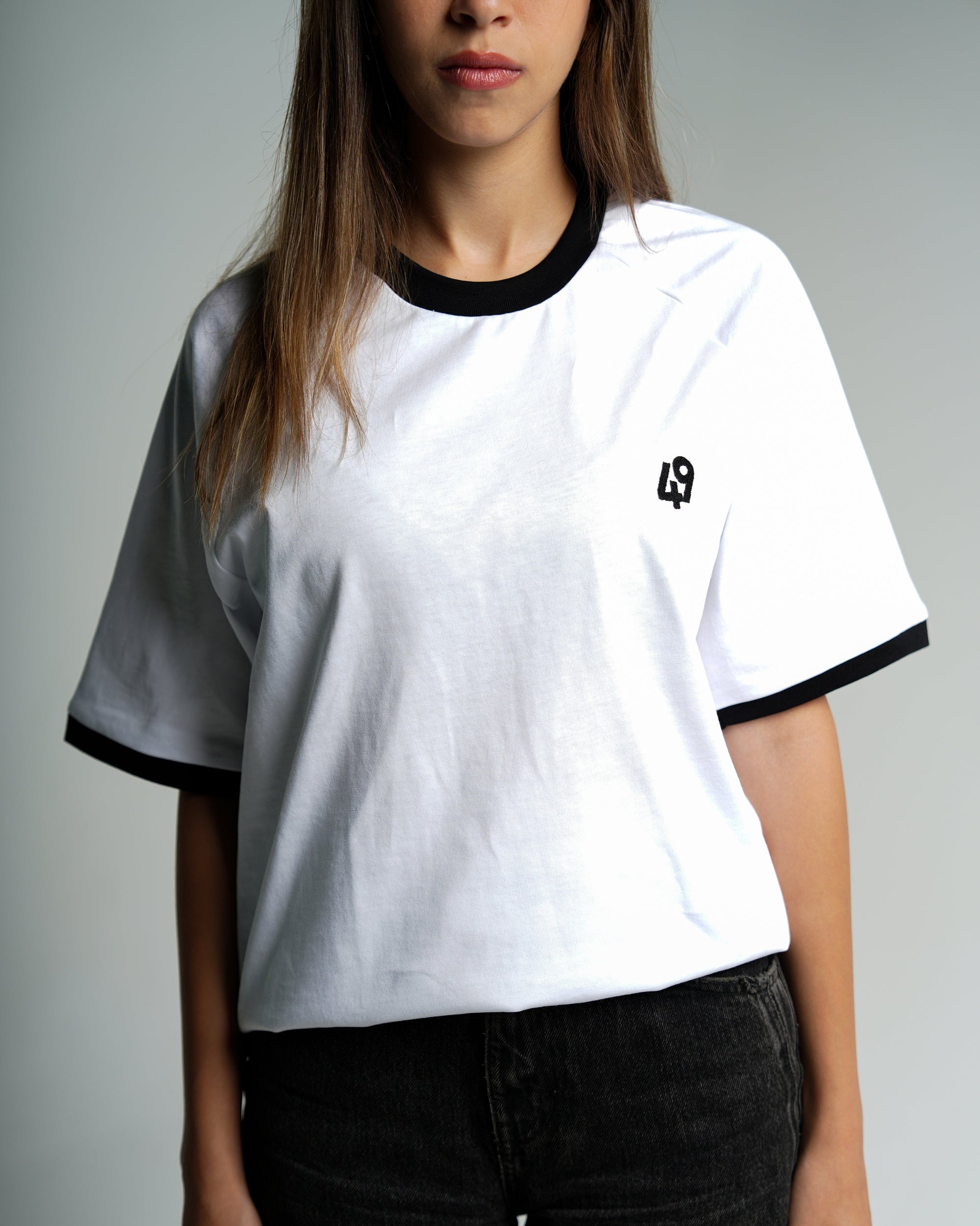 THE DUAL SHADE WHITE/BLACK T-SHIRT