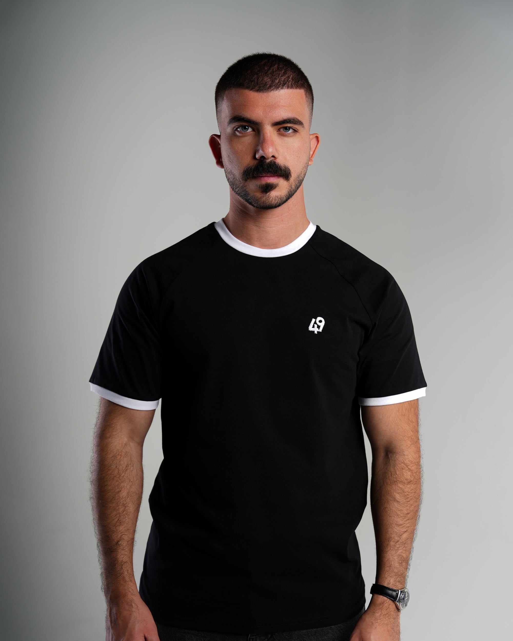 THE DUAL SHADE BLACK T-SHIRT