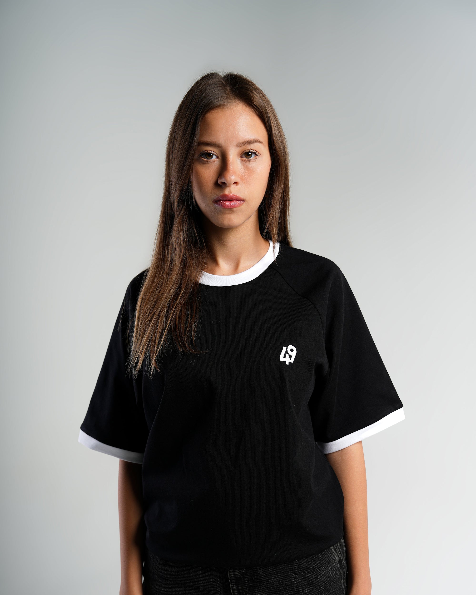 THE DUAL SHADE BLACK T-SHIRT