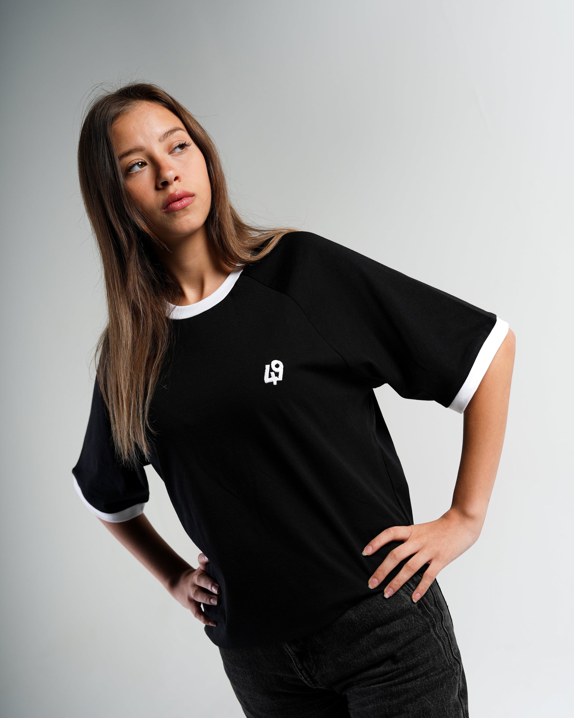 THE DUAL SHADE BLACK T-SHIRT