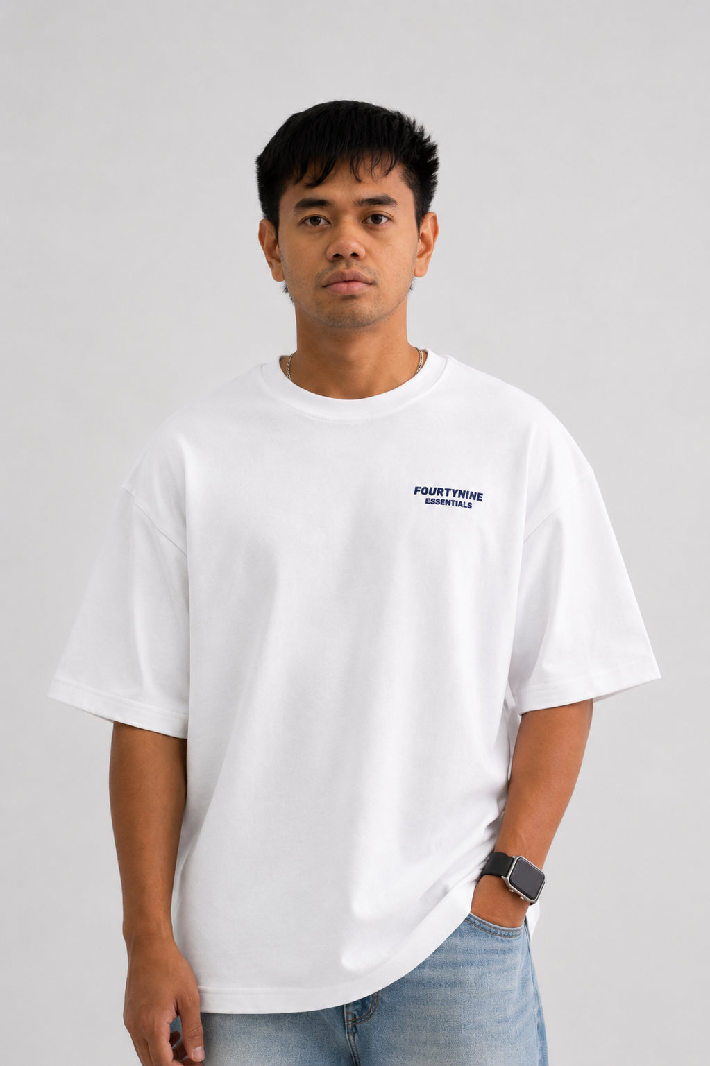 WHITE FOURTYNINE ESSENTIALS OVERSIZED T-SHIRT