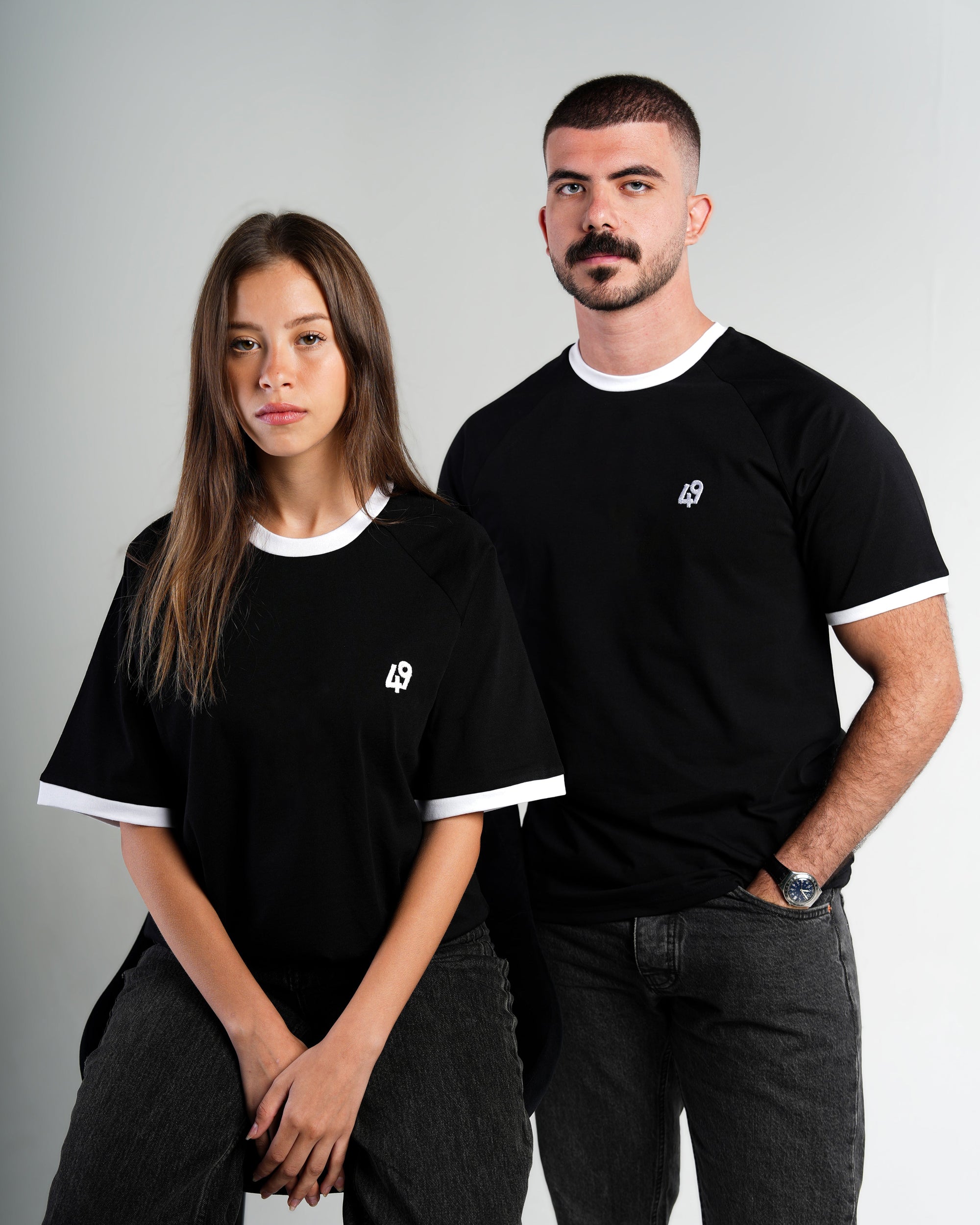 THE DUAL SHADE BLACK T-SHIRT